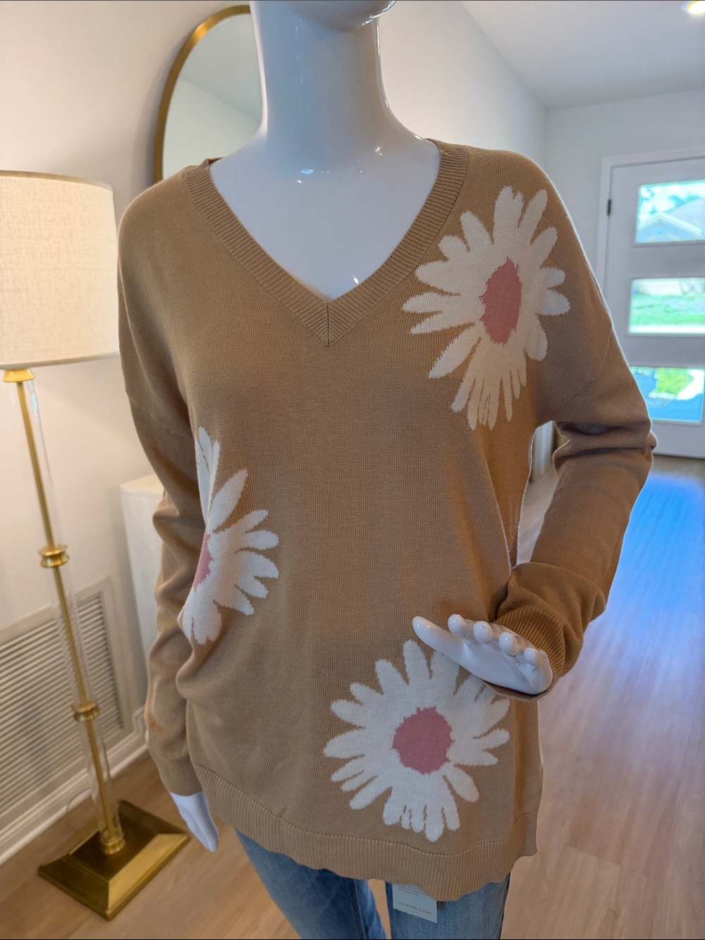 Laurie Felt Camel V-Neck Sweater with White and Blush Daisy Motifs